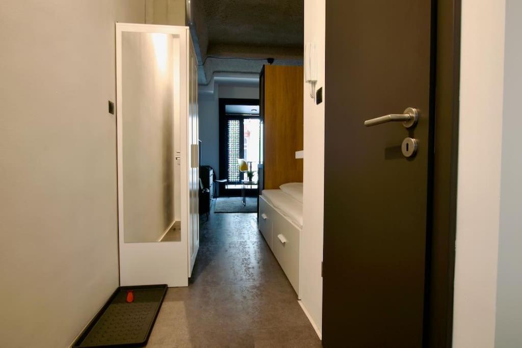 Studio Apartment By Hi5- Rottenbiller Apartment Budapeste Exterior foto